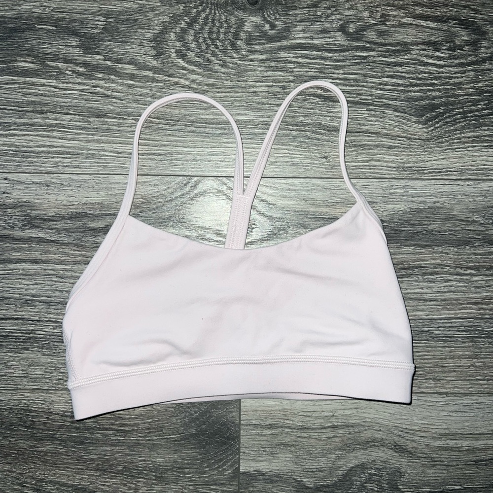 SIZE 4 Only worn a couple of times, does not fit